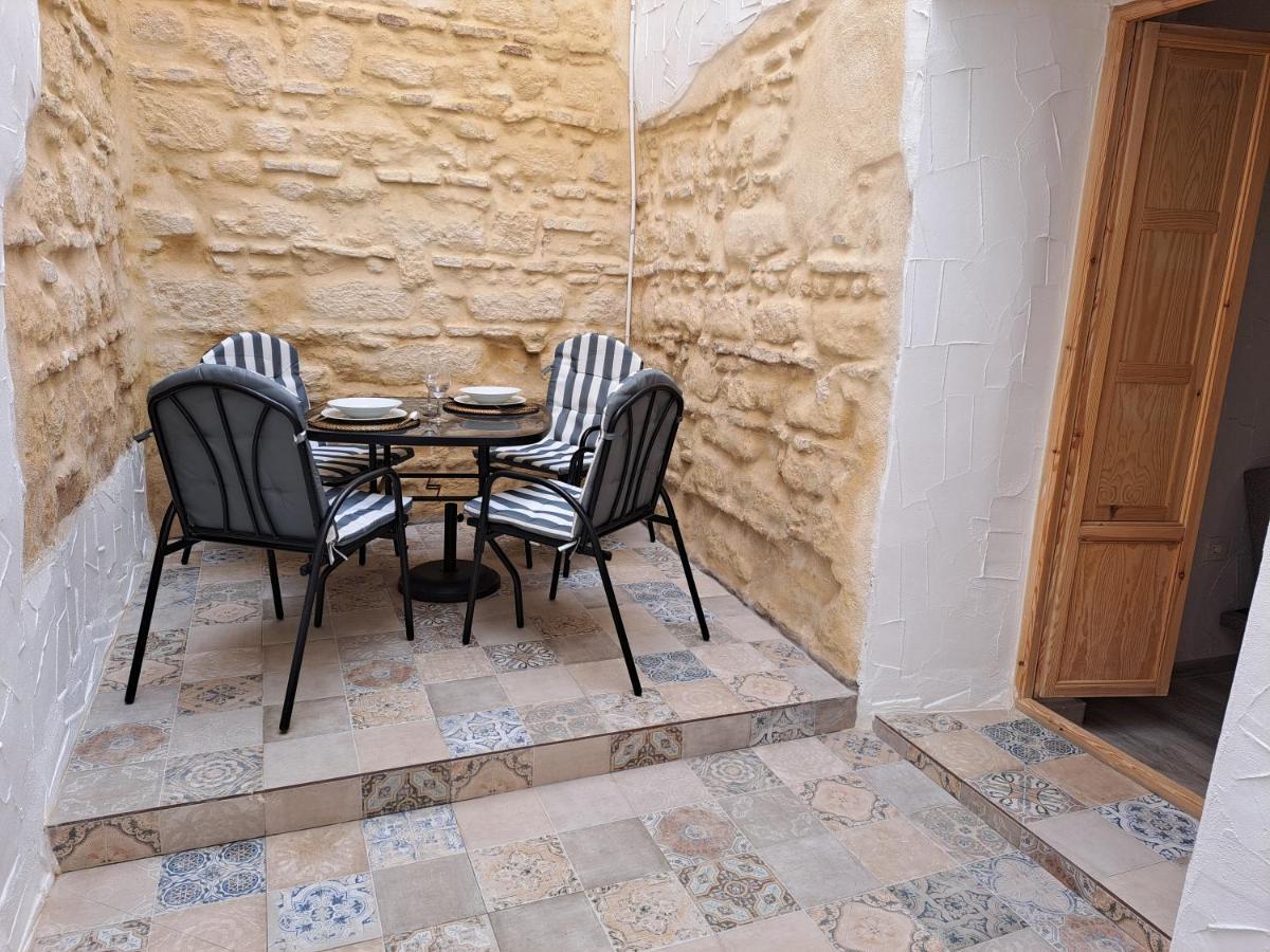 Apartamento La Zarzamora-Patio Privado Lägenhet Jerez de la Frontera Exteriör bild