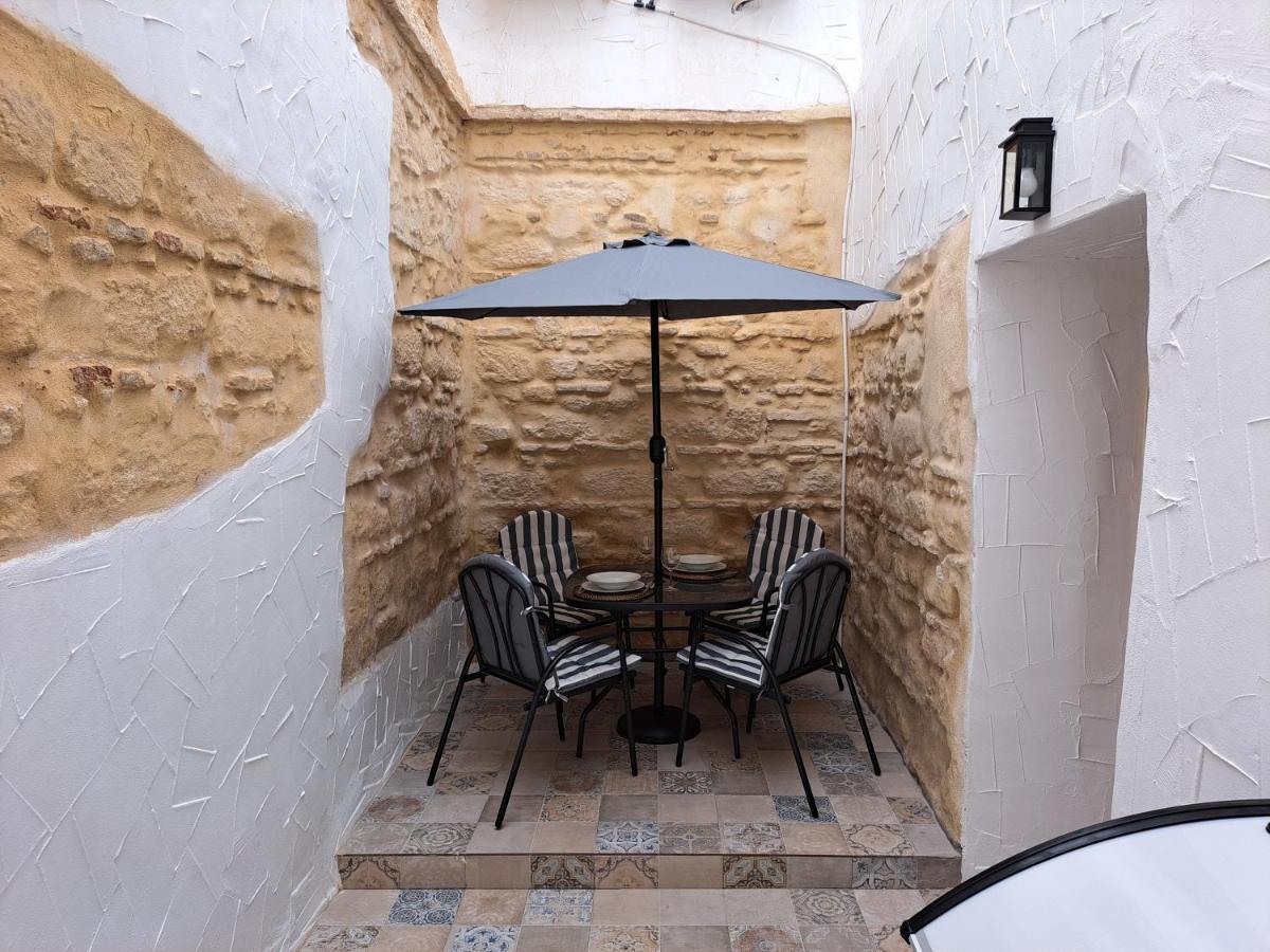 Apartamento La Zarzamora-Patio Privado Lägenhet Jerez de la Frontera Exteriör bild